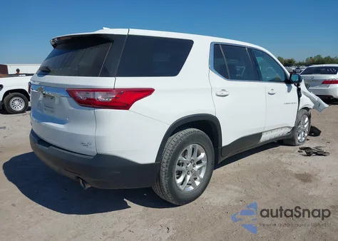 2018 Chevrolet Traverse Ls z USA, uszkodzony, nr VIN 1GNERFKW3JJ138487